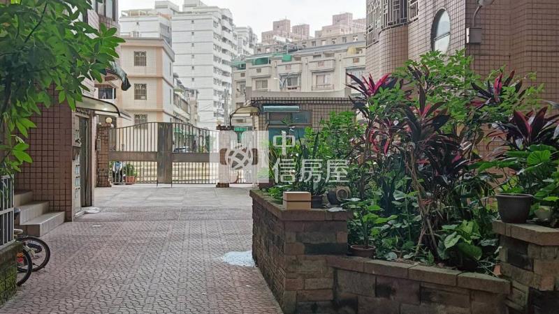 平鎮車站旁便宜三房房屋室內格局與周邊環境