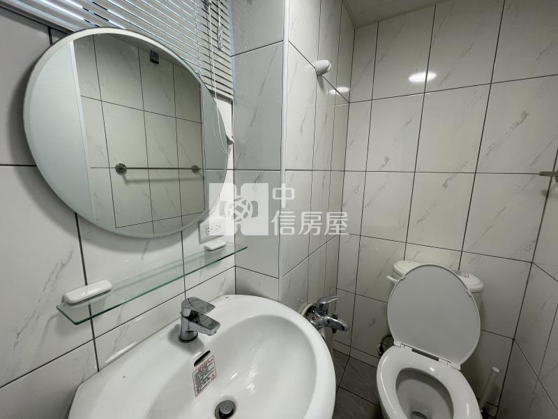 金龍街三房美寓(專任)房屋室內格局與周邊環境