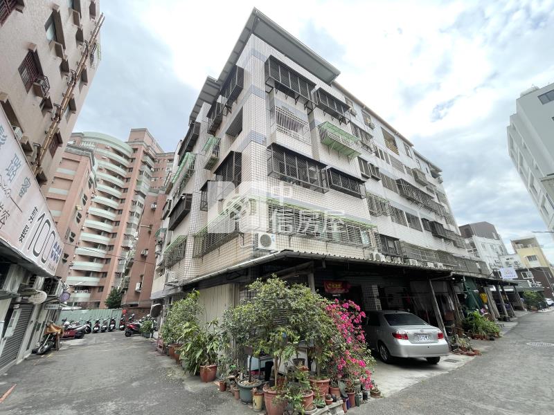 金龍街三房美寓(專任)房屋室內格局與周邊環境