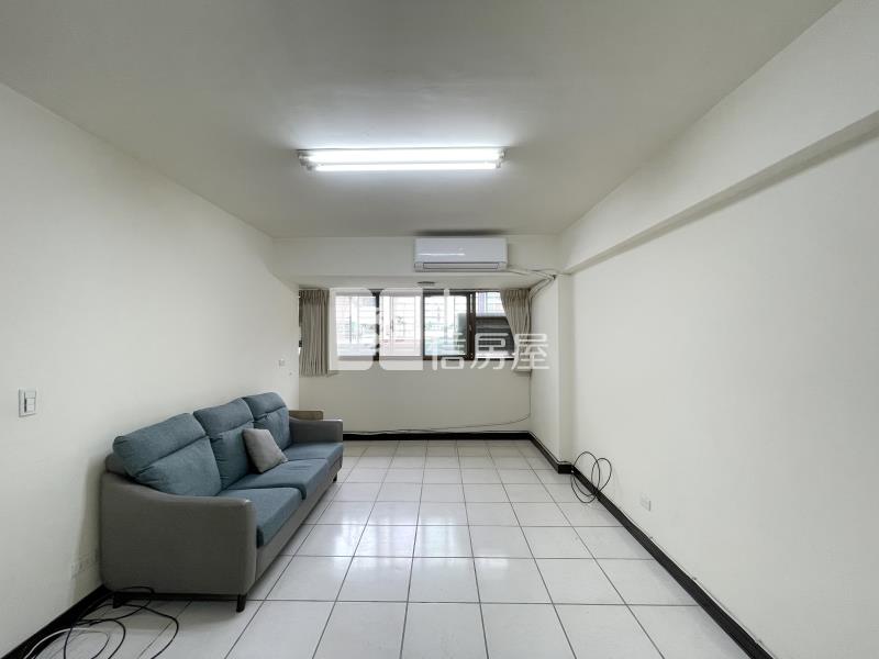 金龍街三房美寓(專任)房屋室內格局與周邊環境