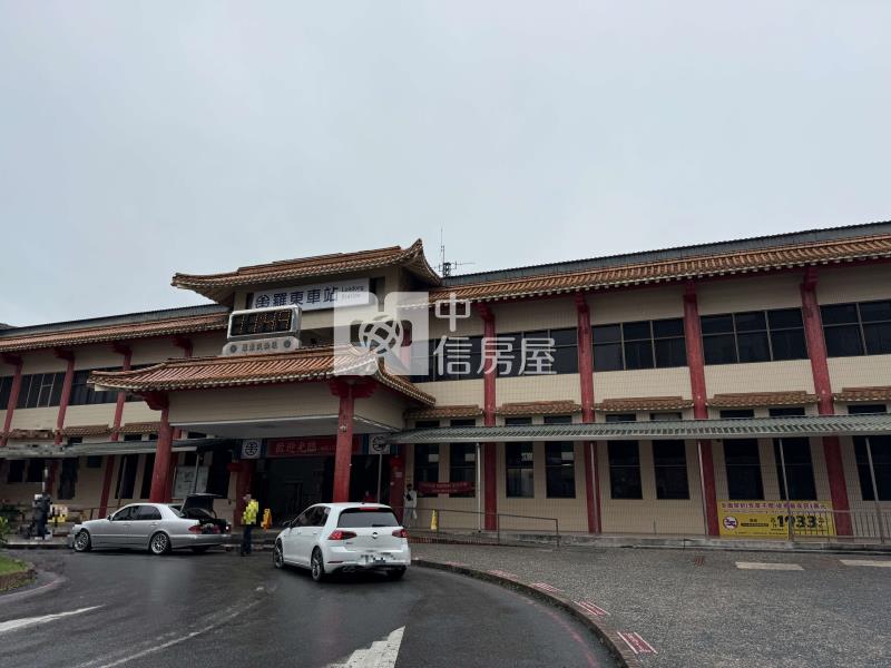 羅東轉運站一棟商業區店住房屋室內格局與周邊環境