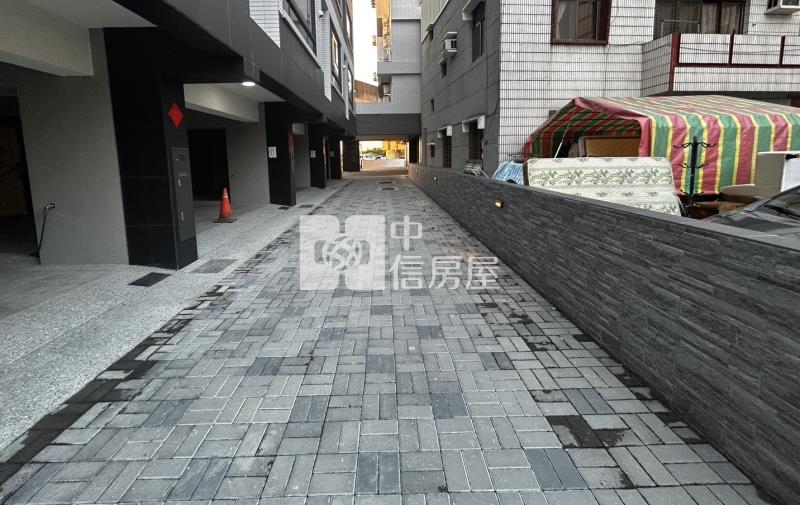 善化東家苑全新樣品雙車墅房屋室內格局與周邊環境