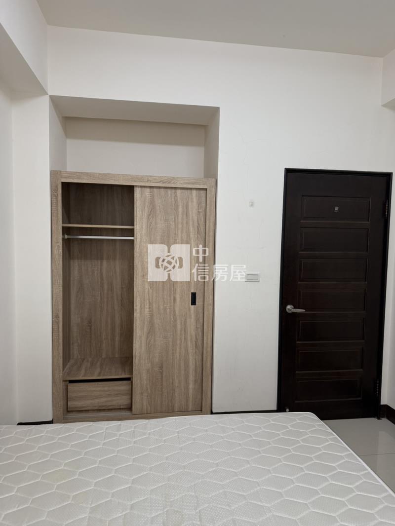 內埔龍頸溪畔電梯店面房屋室內格局與周邊環境