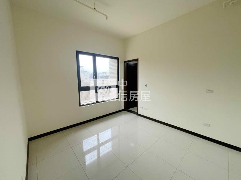 宜市法吉歐里大露台車位三房房屋室內格局與周邊環境