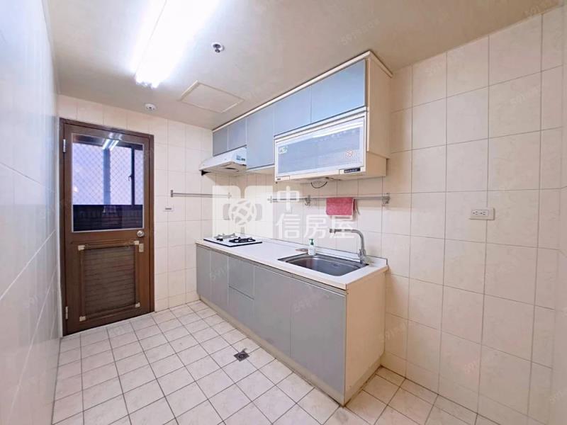 【安家】藝文特區次頂樓3房車房屋室內格局與周邊環境