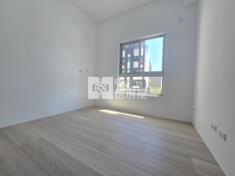 竹南園區美三房平車房屋室內格局與周邊環境