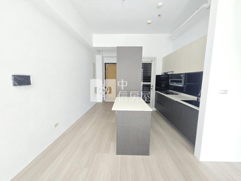 竹南園區美三房平車房屋室內格局與周邊環境