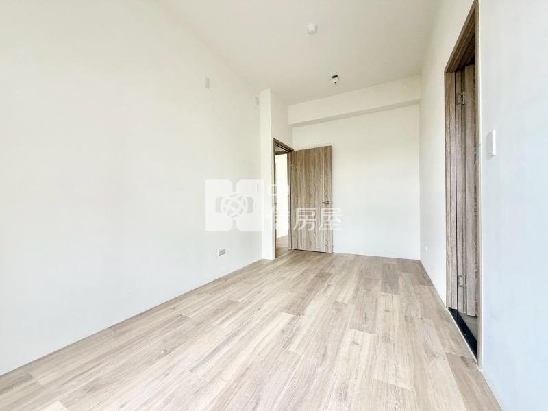 獨家!立彩時盛川大三房平車房屋室內格局與周邊環境