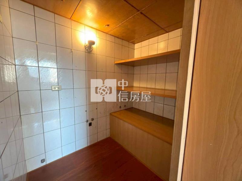 陽光學區美3房房屋室內格局與周邊環境