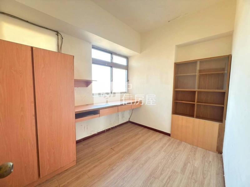 陽光學區美3房房屋室內格局與周邊環境