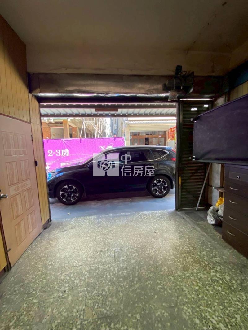 1J31 A22捷運站旁透天店面房屋室內格局與周邊環境