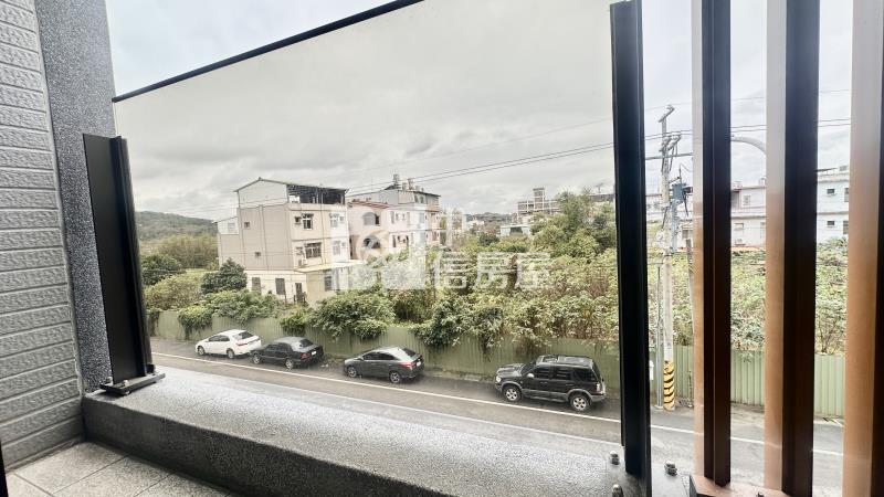 陽光全新2房平車美居房屋室內格局與周邊環境