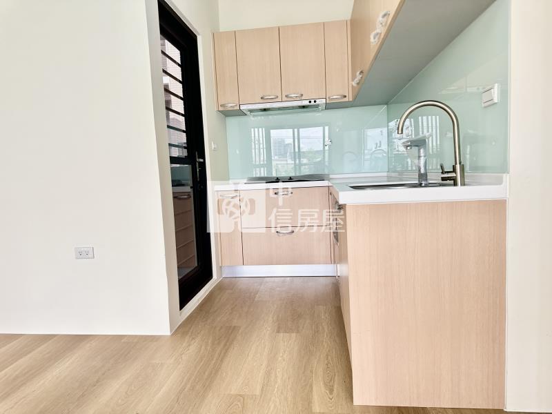 陽光全新2房平車美居房屋室內格局與周邊環境