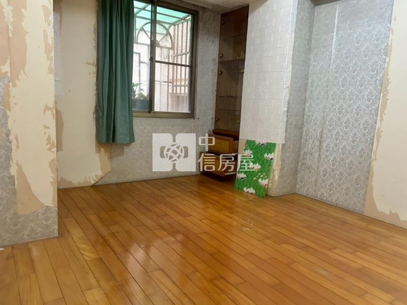 南門路名校學區光亮二樓寓+升降式平車房屋室內格局與周邊環境