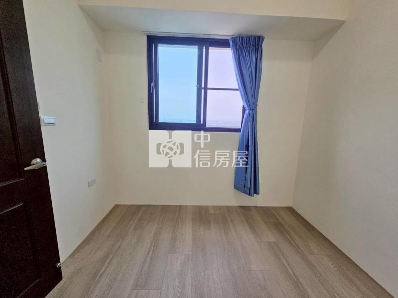 善化樂樂南科次頂樓景觀2房平車房屋室內格局與周邊環境