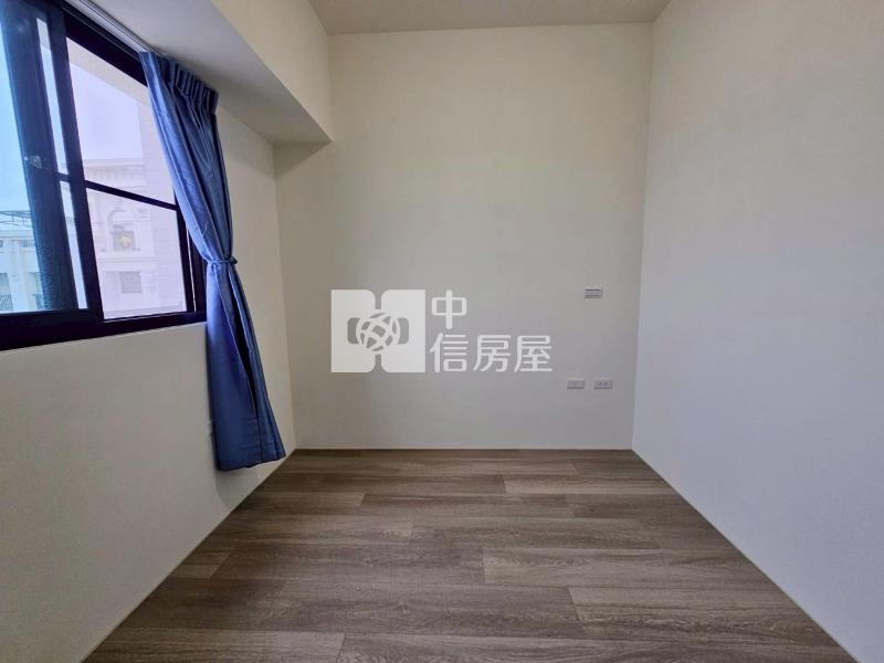 善化樂樂南科次頂樓景觀2房平車房屋室內格局與周邊環境