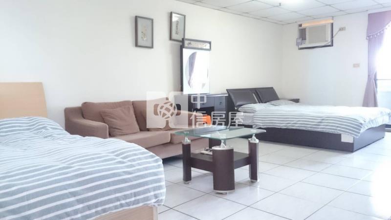 中壢後站前後陽台大套房房屋室內格局與周邊環境