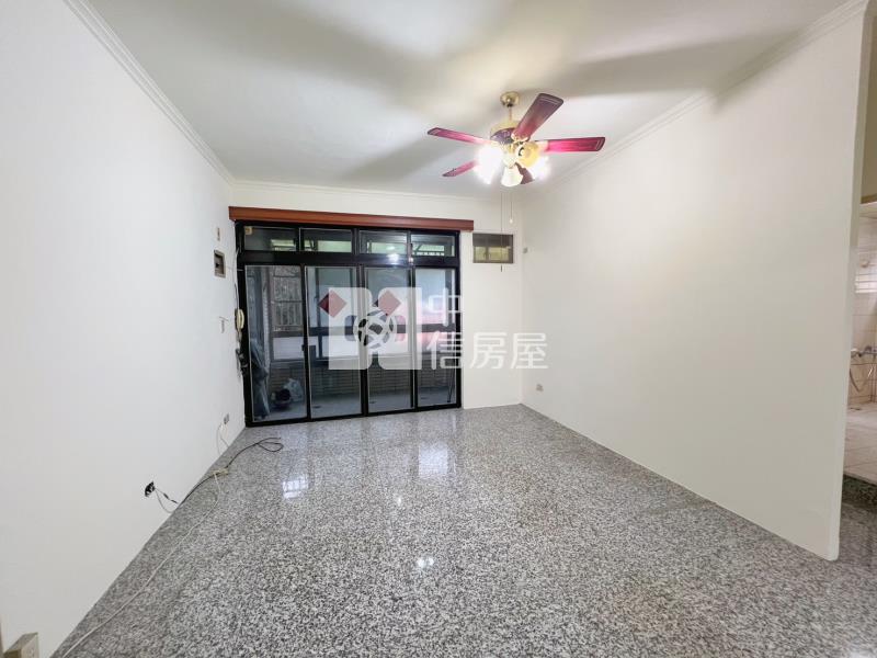 【冠軍】培德路正路邊3樓3房房屋室內格局與周邊環境