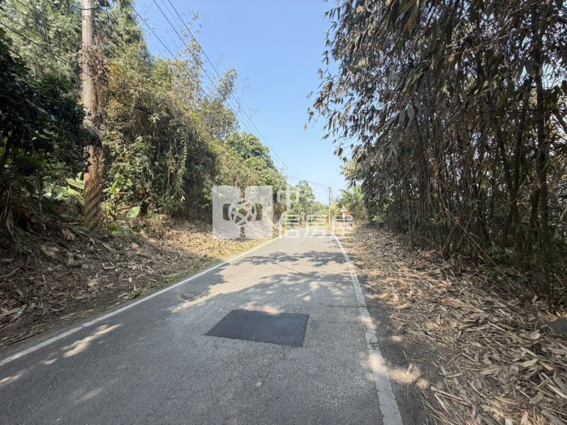 南投竹山保育地房屋室內格局與周邊環境