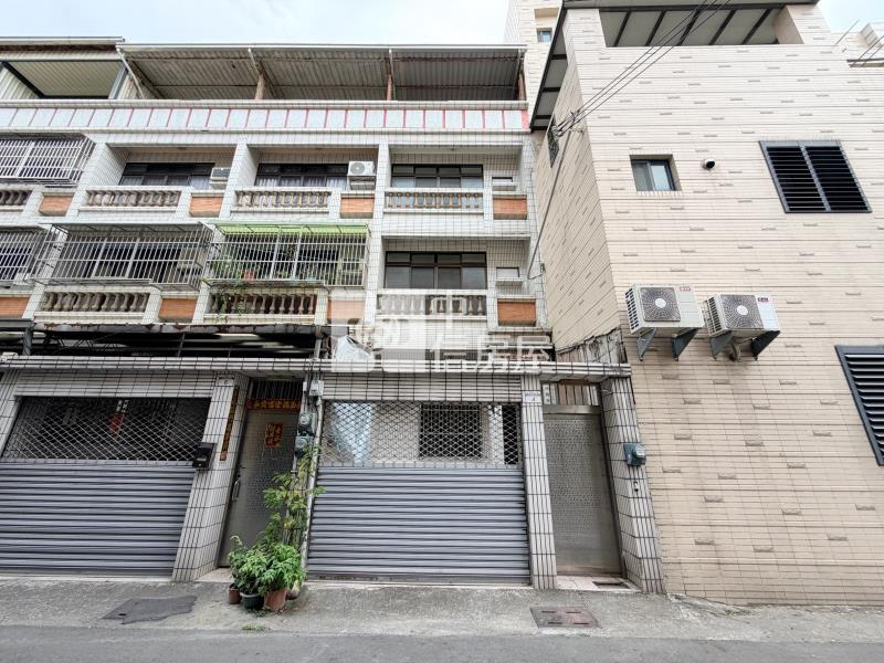 員林大同國中前院車庫別墅房屋室內格局與周邊環境