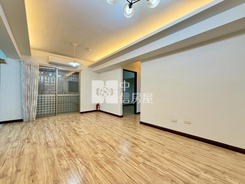 烏日首府大三房機能絕佳房屋室內格局與周邊環境