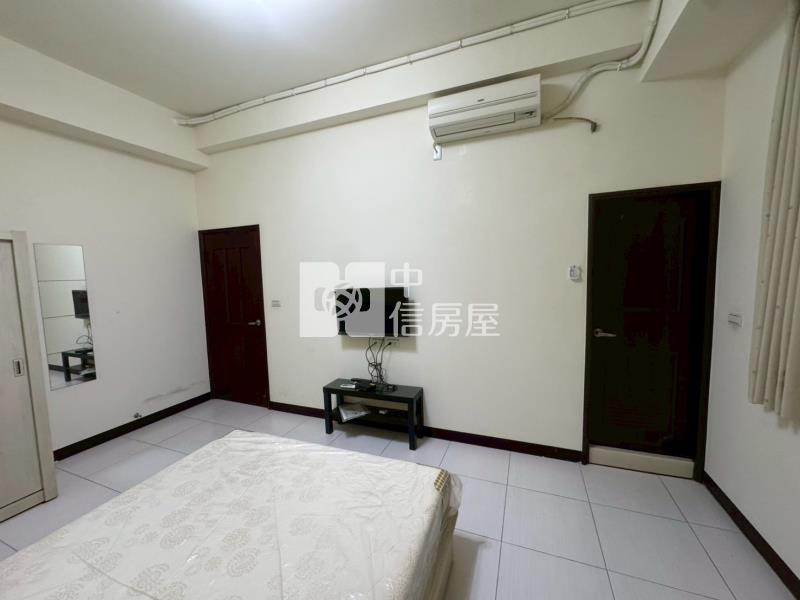 (專)南科LM山豐海富7套房併排雙車墅(出租中)房屋室內格局與周邊環境