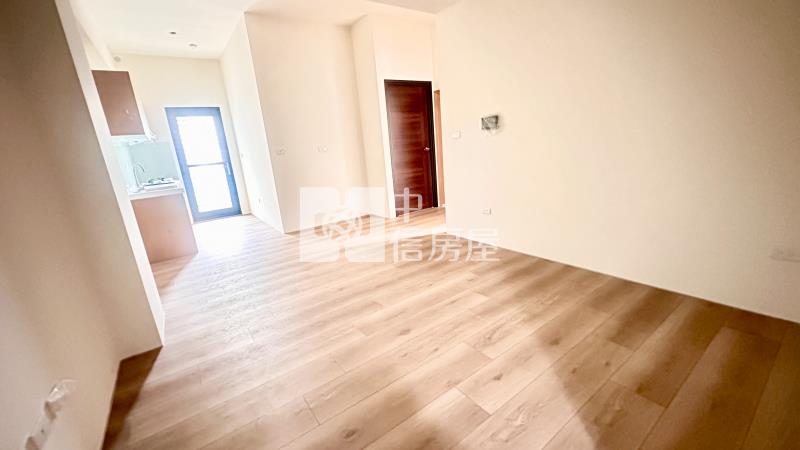 竹南全新2房2衛平車美居房屋室內格局與周邊環境