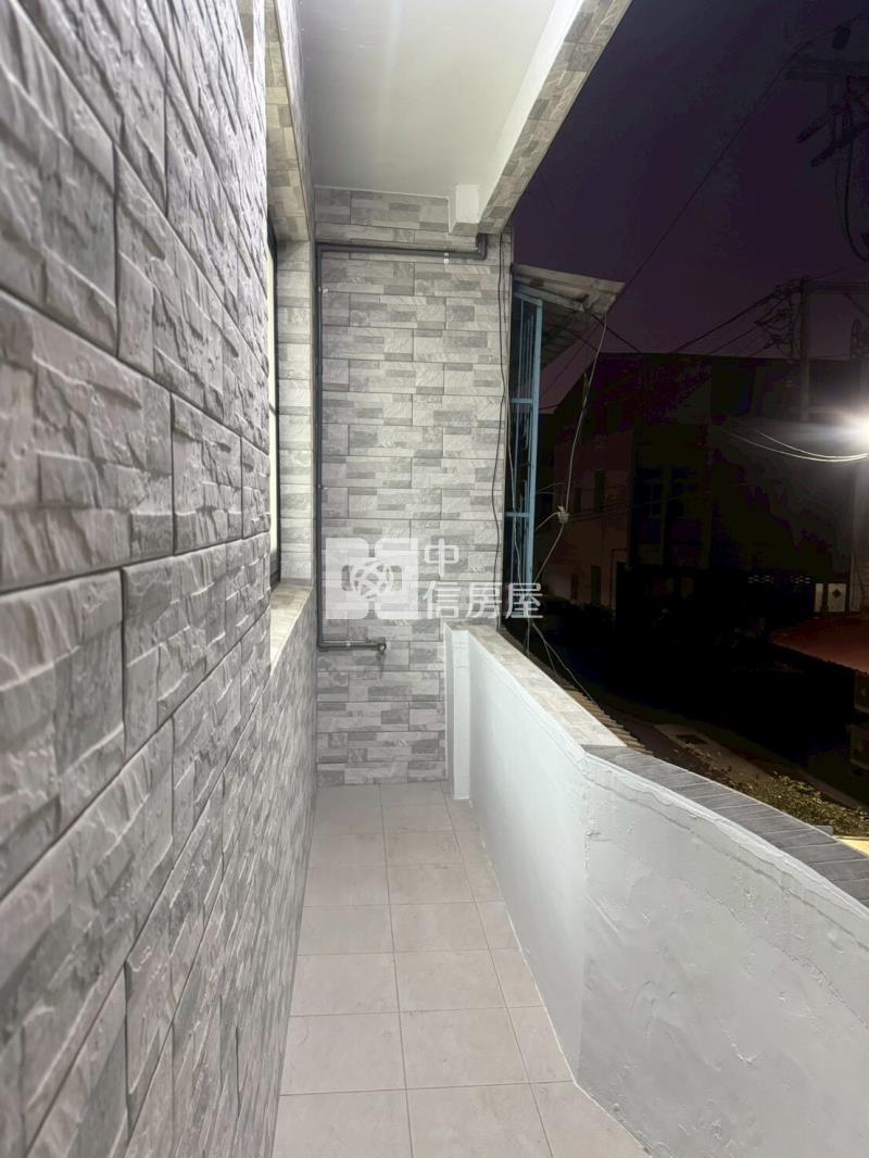 麻豆稀有釋出就這一間整新3套房透天房屋室內格局與周邊環境