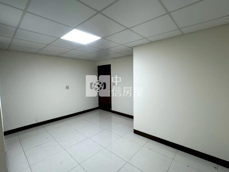 麻豆稀有釋出就這一間整新3套房透天房屋室內格局與周邊環境