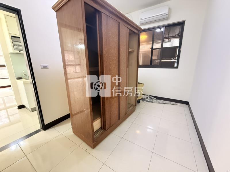 南勢重劃區室內大2+1房車房屋室內格局與周邊環境