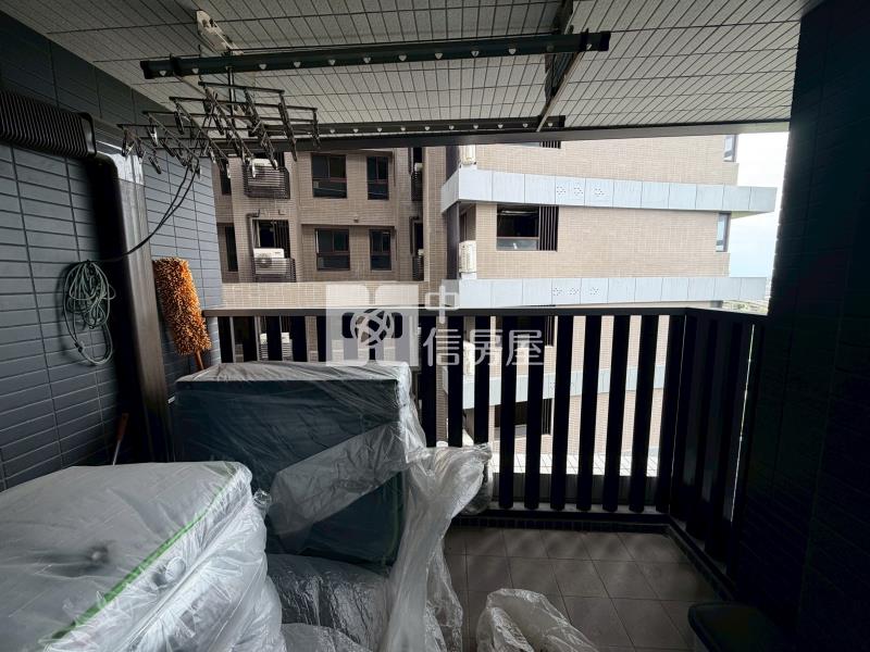 A18高鐵站前兩房+平車房屋室內格局與周邊環境