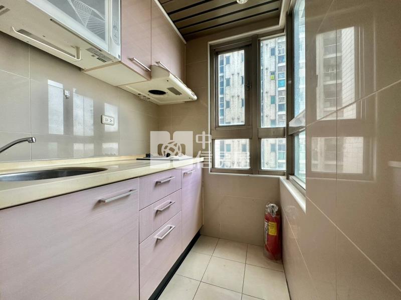 海華國際會館大套房房屋室內格局與周邊環境