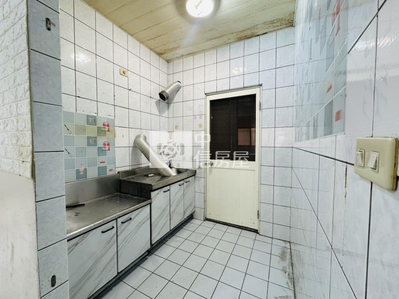 ▲女中旁實惠平地三樓房屋室內格局與周邊環境