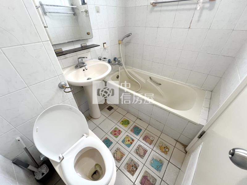 內壢後站超美裝潢景觀三房車房屋室內格局與周邊環境