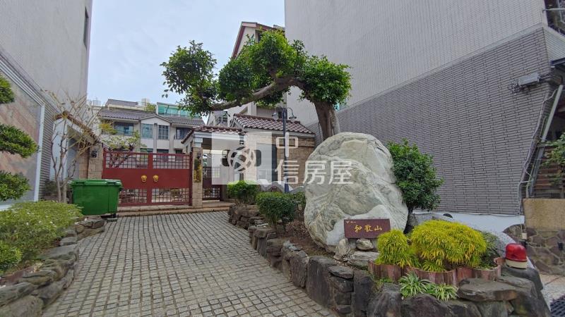 虎尾寮南紡和歌山車墅房屋室內格局與周邊環境