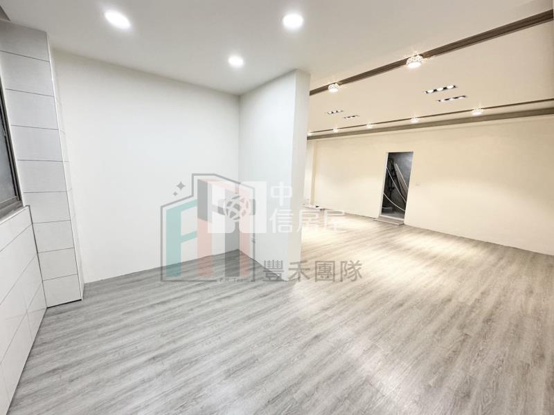 【豐禾】宋屋國小整新角窗店住房屋室內格局與周邊環境