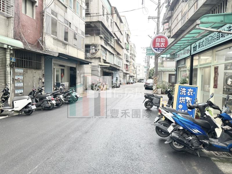 【豐禾】宋屋國小整新角窗店住房屋室內格局與周邊環境