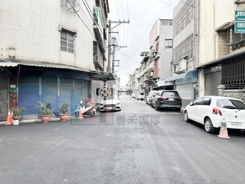 【豐禾】宋屋國小整新角窗店住房屋室內格局與周邊環境