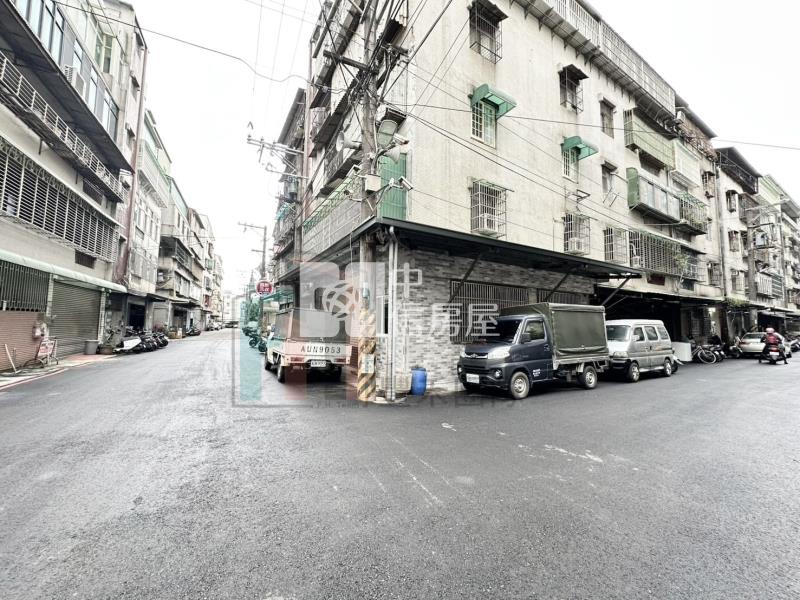 【豐禾】宋屋國小整新角窗店住房屋室內格局與周邊環境