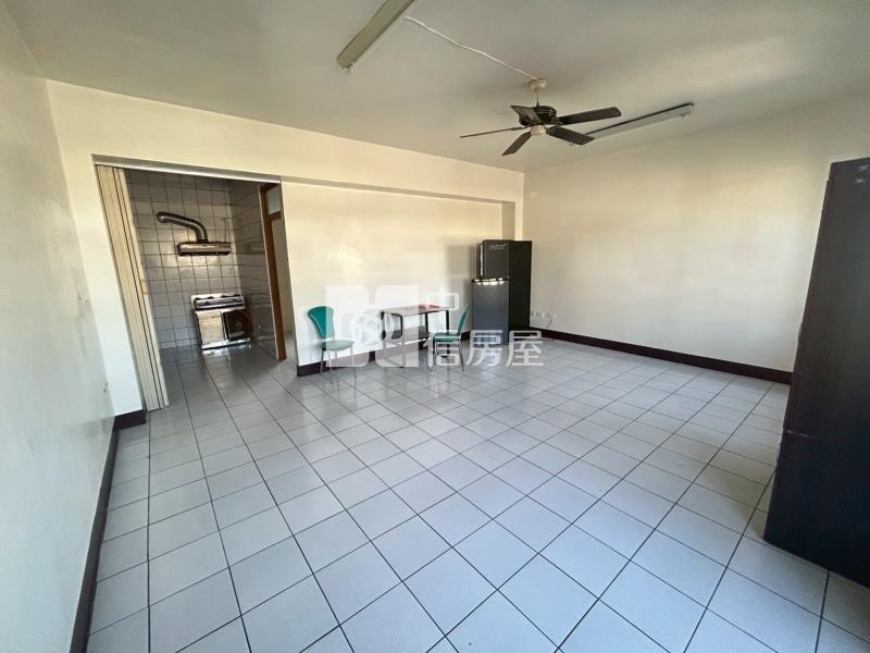 市區3大房+平車 468房屋室內格局與周邊環境