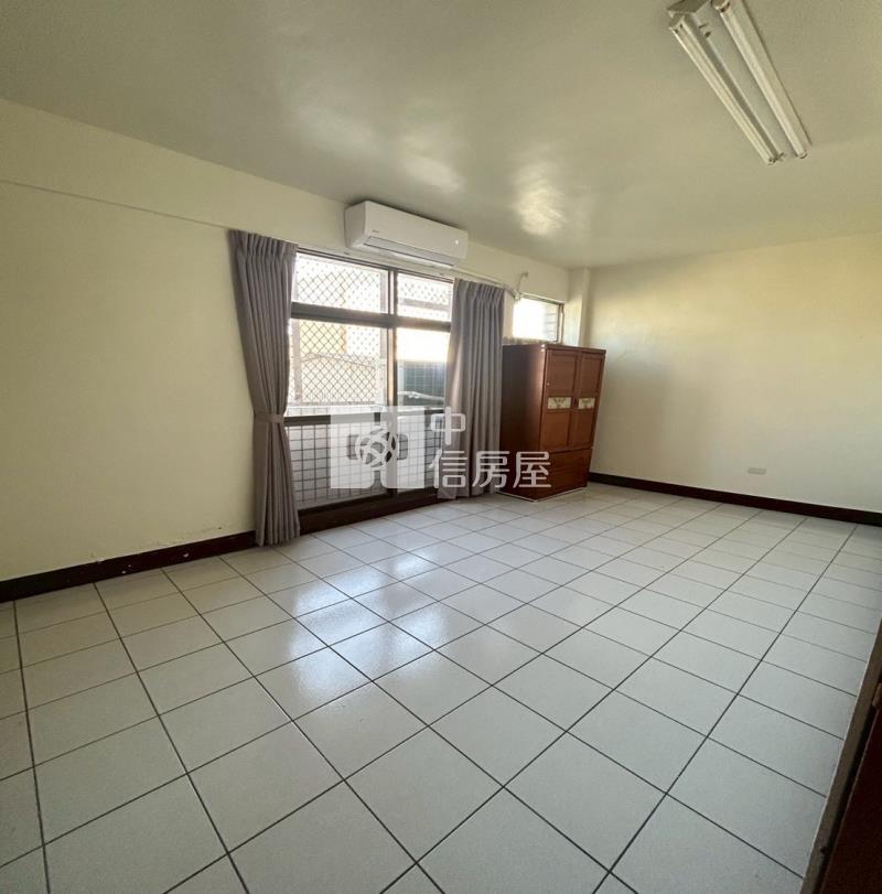 市區3大房+平車 468房屋室內格局與周邊環境