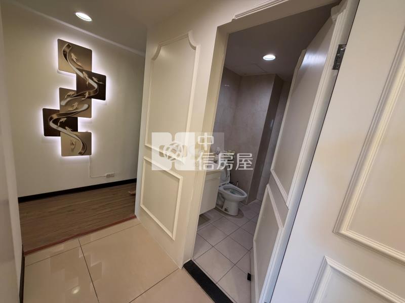 【玖禾】青埔城市首席稀有大四房雙車間間採光房屋室內格局與周邊環境