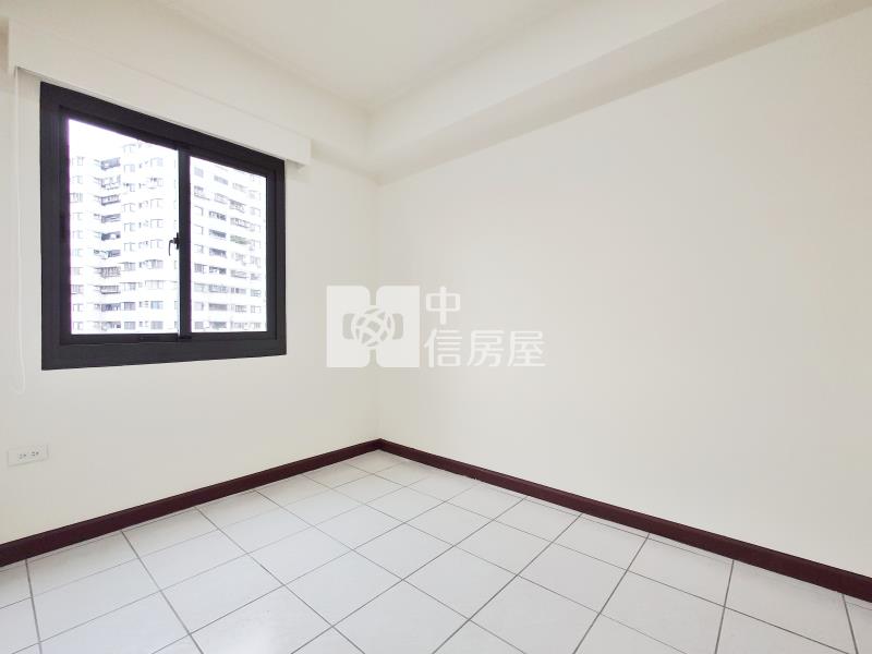 巨匠雅舍景緻大三房房屋室內格局與周邊環境