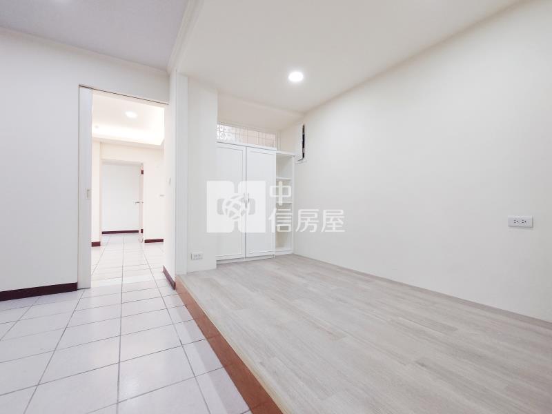 巨匠雅舍景緻大三房房屋室內格局與周邊環境