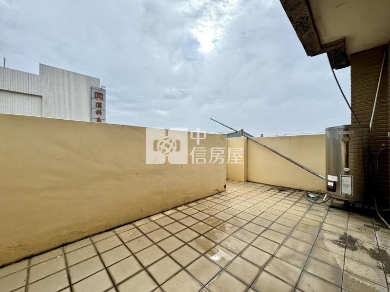 台中國際機場震後孝親美透天房屋室內格局與周邊環境