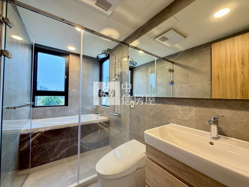 國泰美禾三房雙車朝南景觀角間露台戶房屋室內格局與周邊環境