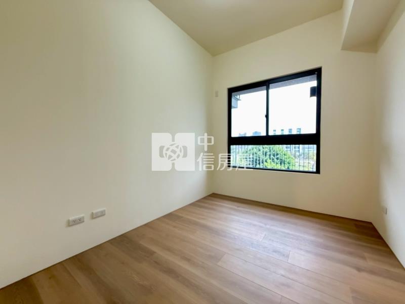 國泰美禾三房雙車朝南景觀角間露台戶房屋室內格局與周邊環境