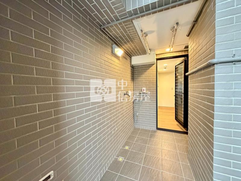 國泰美禾三房雙車朝南景觀角間露台戶房屋室內格局與周邊環境