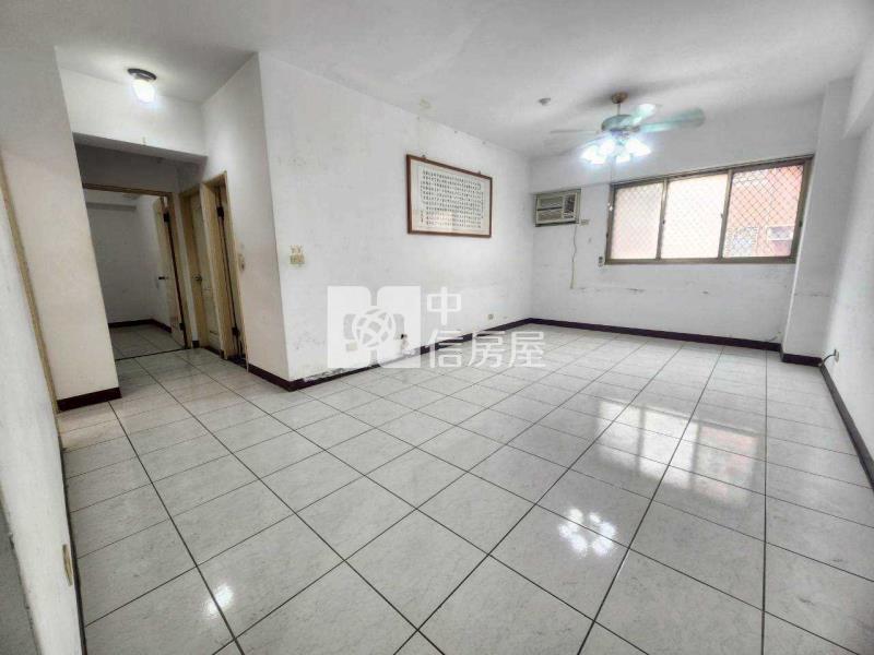 楊梅瑞梅國小電梯大三房房屋室內格局與周邊環境