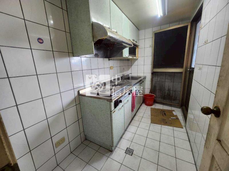 楊梅瑞梅國小電梯大三房房屋室內格局與周邊環境